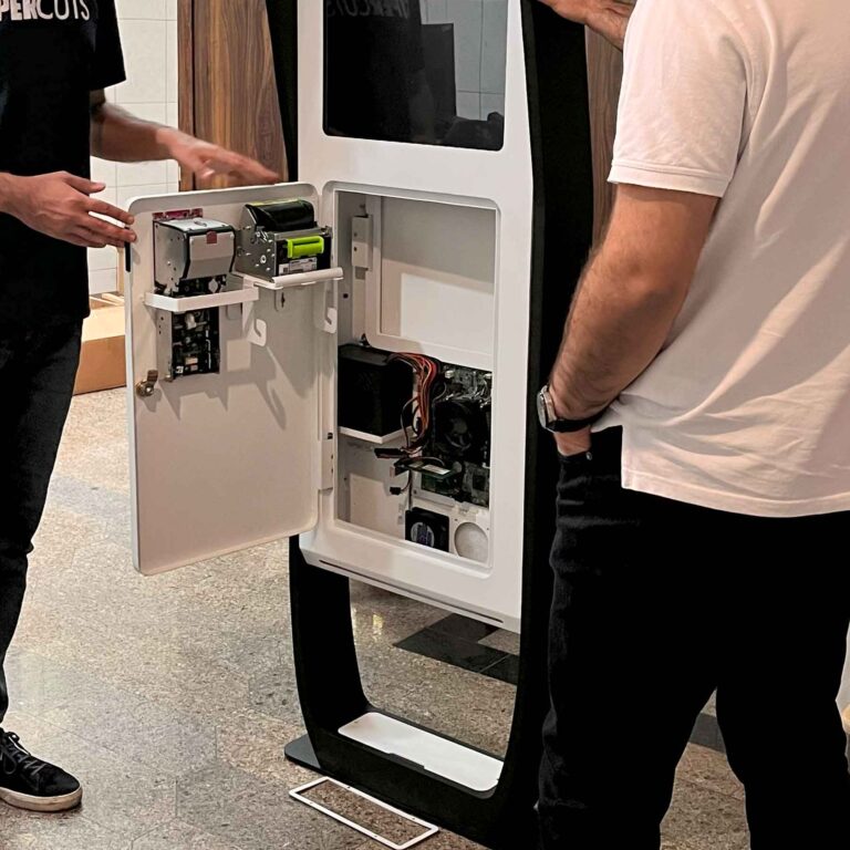 ساخت بدنه کیوسک های فلزی ورقکاری صفحه اصلی ساخت بدنه کیوسک سفارش گیری و اطلاع رسانی